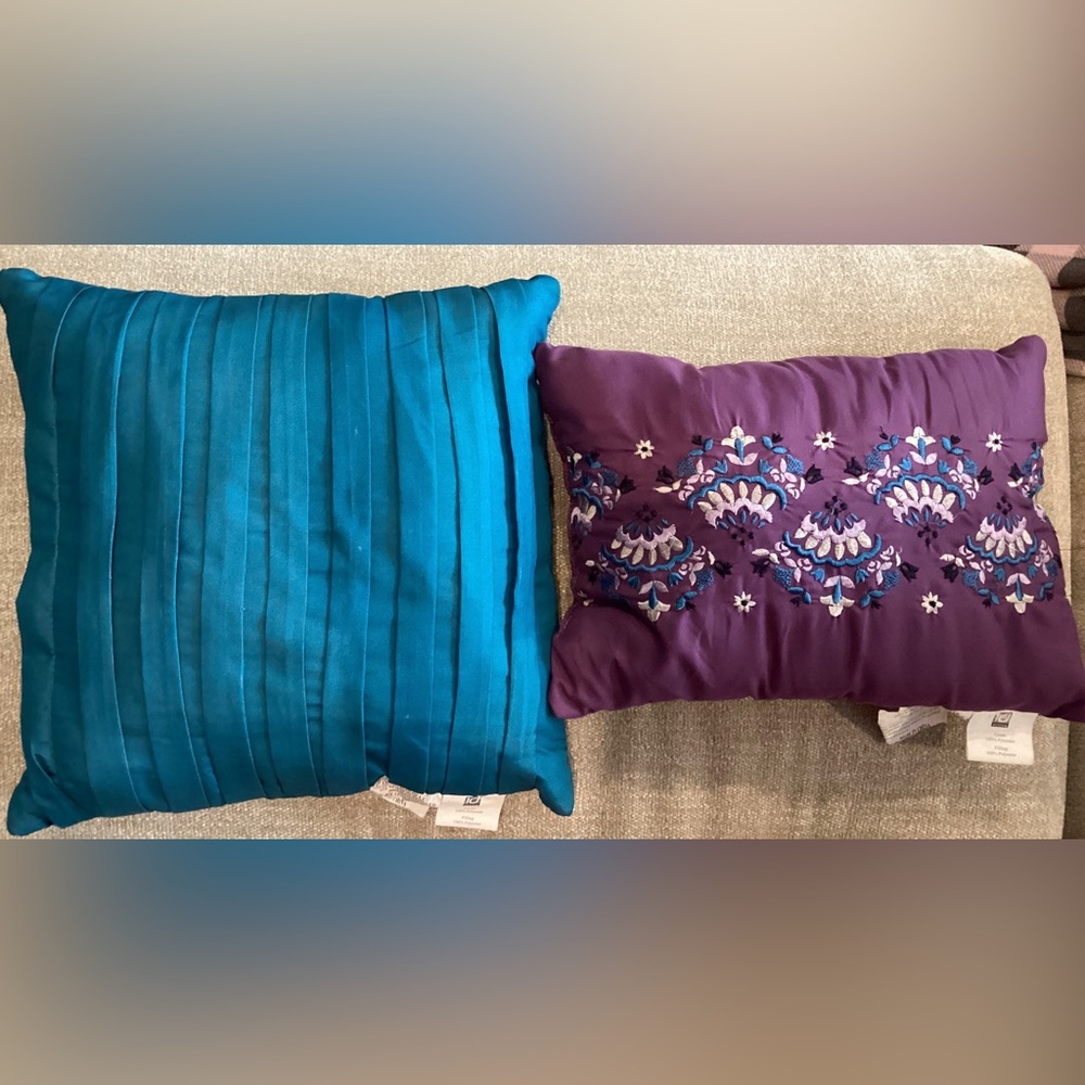 Two accent throw pillows for bedroom